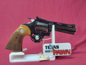 Colt Diamondback