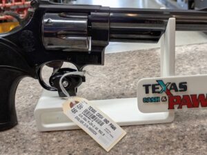 SMITH AND WESSON-29-2