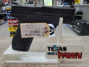 SMITH AND WESSON-M AND P40